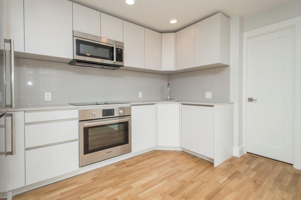 334 Harvard St, Cambridge, MA 02139