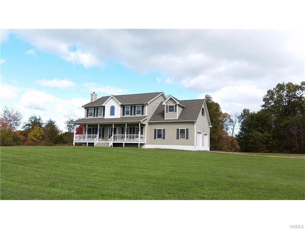 350 Bruyn Tpke, Shawangunk, NY 12589