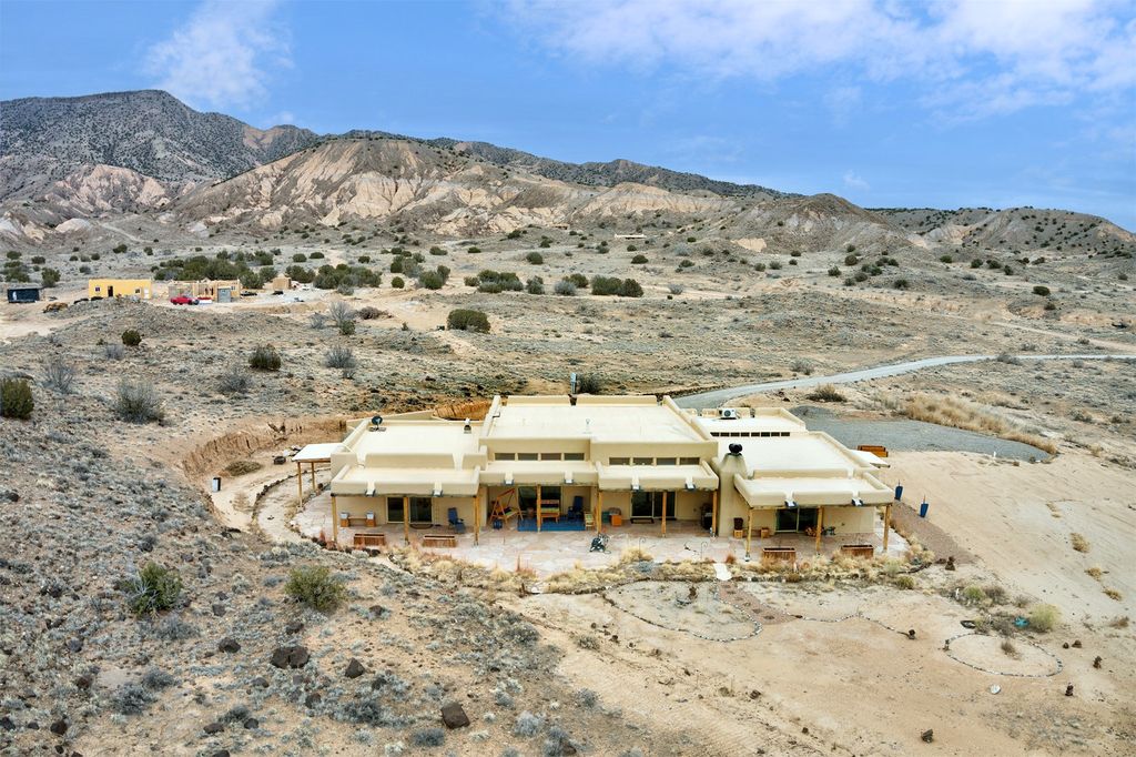 43 La Canada Way, Abiquiu, NM 87510 MLS 202400409 Trulia