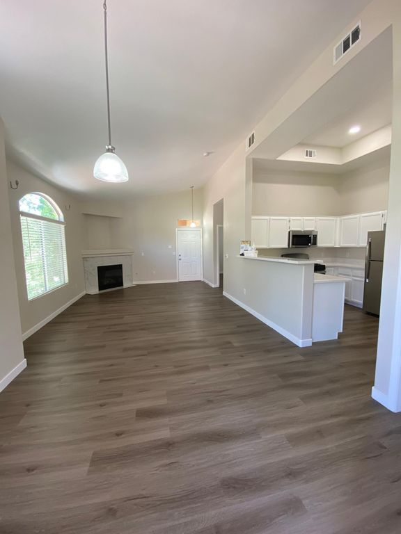 700 Carnegie St #1123, Henderson, NV 89052