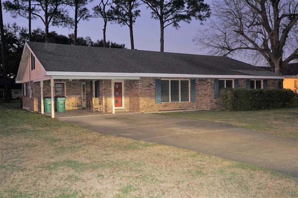 109 N Main St, Lockport, LA 70374 Trulia