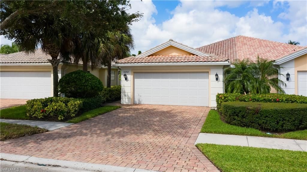 3352 Cayman Ln Naples Fl 34119 Trulia