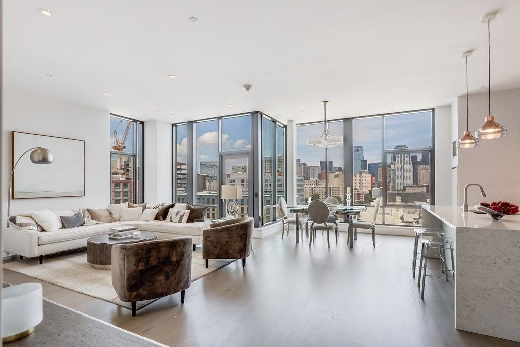 40 Traveler St #802, Boston, MA 02118