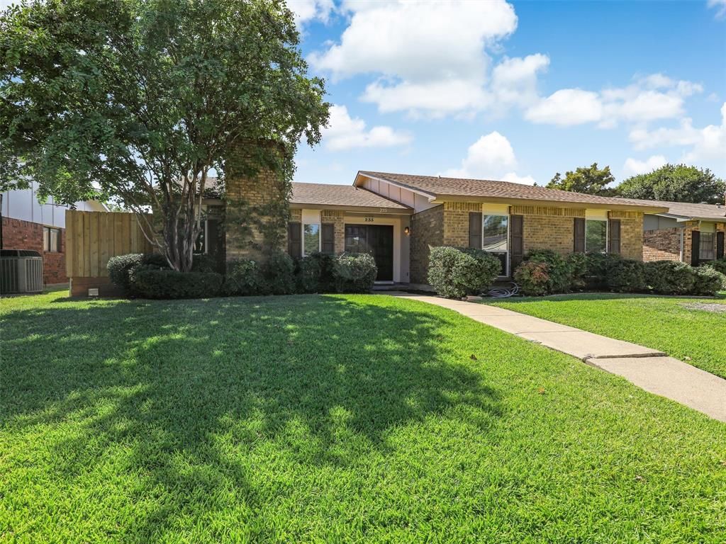 235 Woodhurst Dr, Coppell, TX 75019