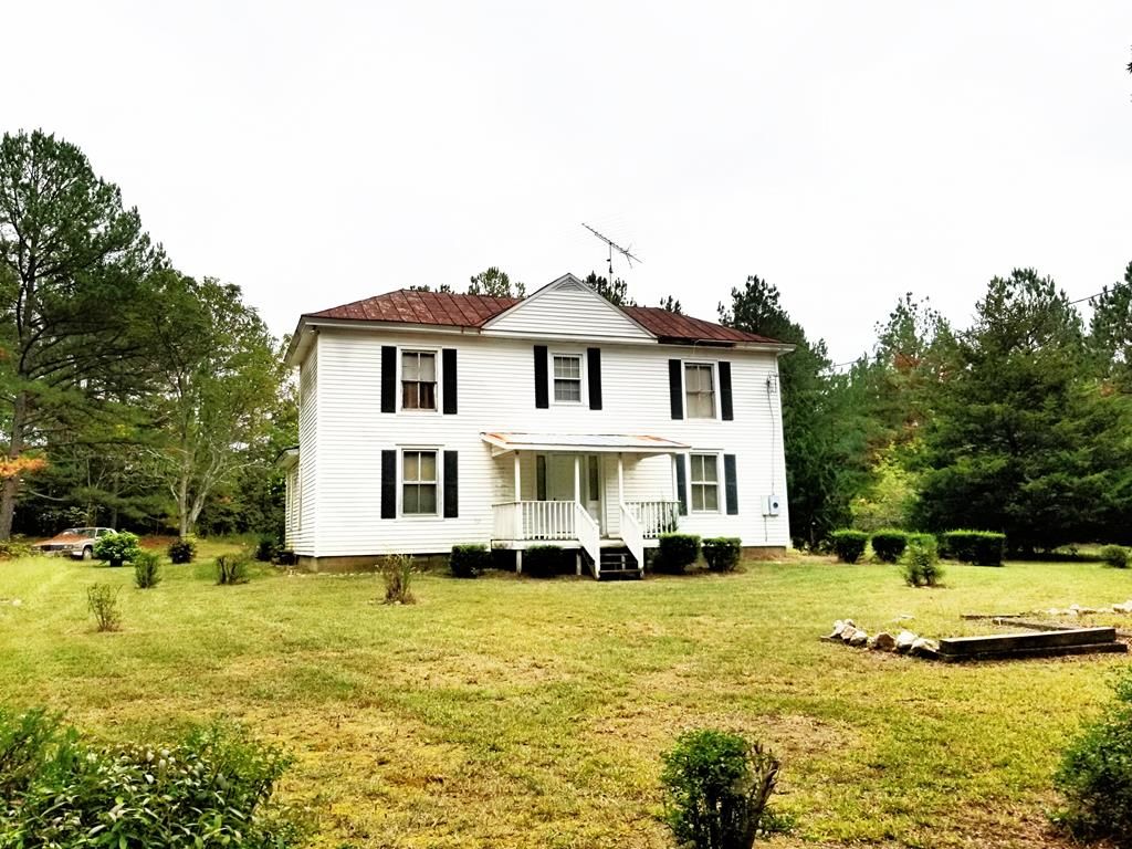 5774 Highway 49, Buffalo Junction, VA 24529