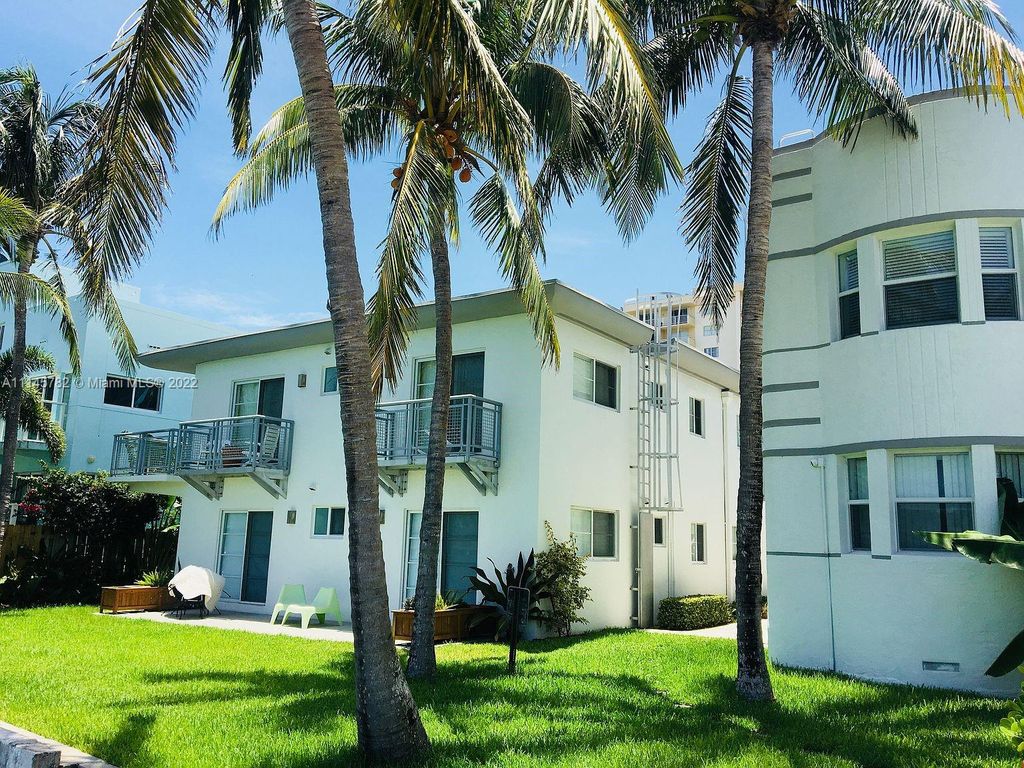 6905 E Bay Dr #18, Miami Beach, FL 33141