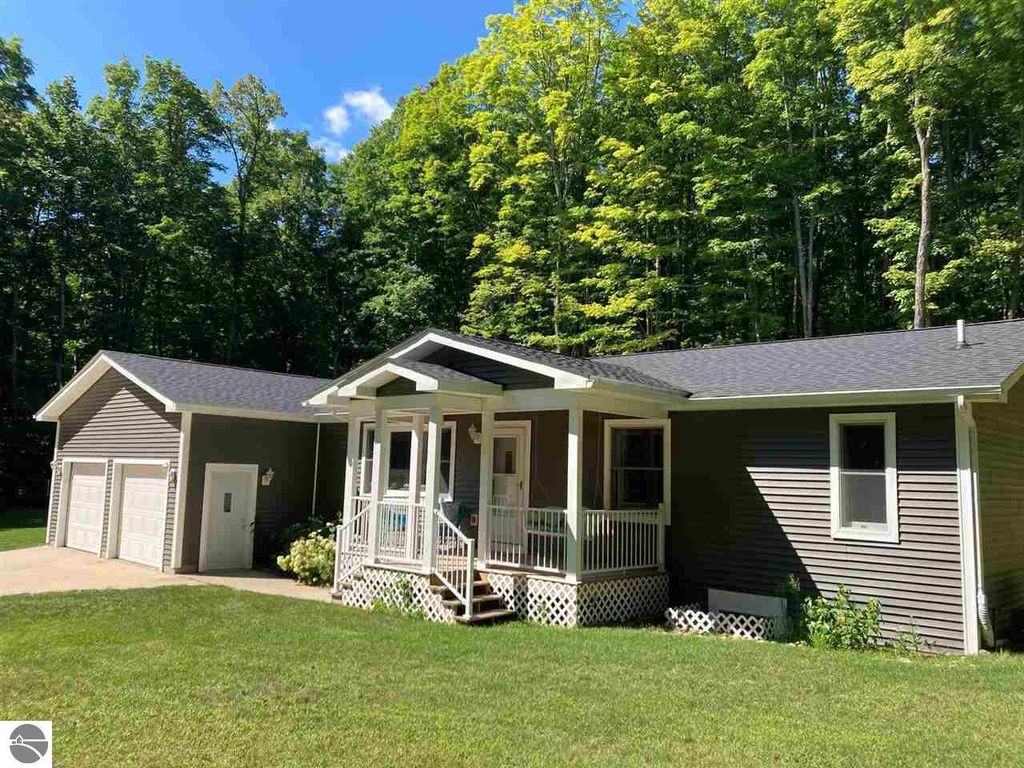 3737 Rapid City Rd NW, Rapid City, MI 49676 Trulia