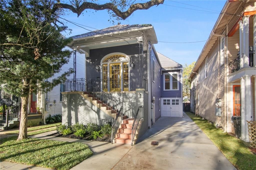 4327 Banks St, New Orleans, LA 70119 6 Bed, 4 Bath SingleFamily Home