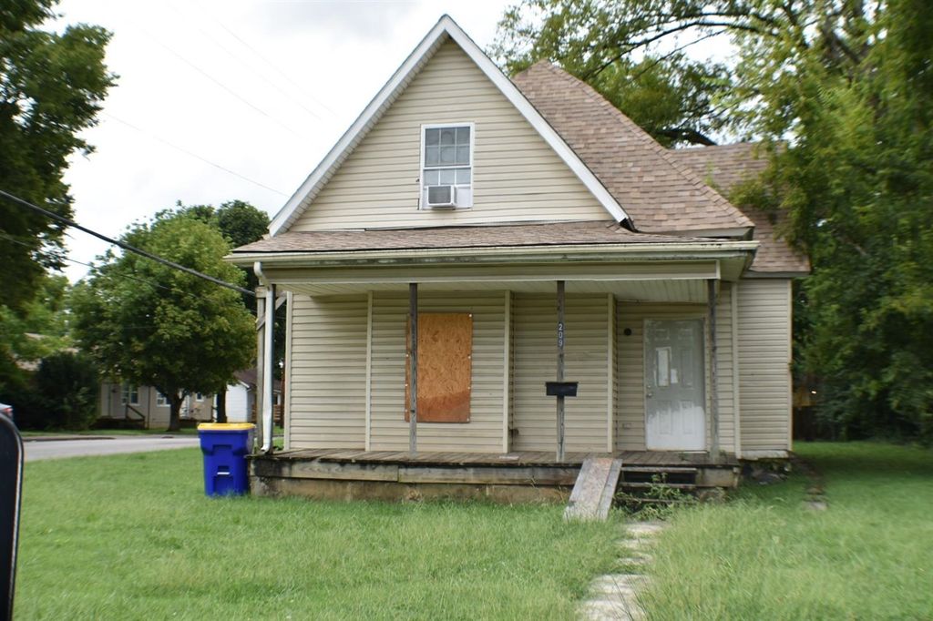 209 Woodford Ave, Bowling Green, KY 42101