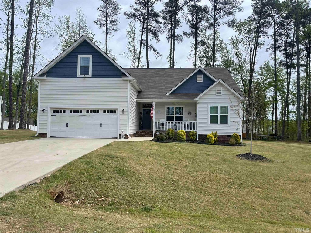81 Saddle Horn Ct, Garner, NC 27529