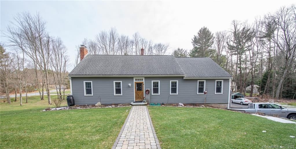 35 Cricket Ln, Somers, CT 06071