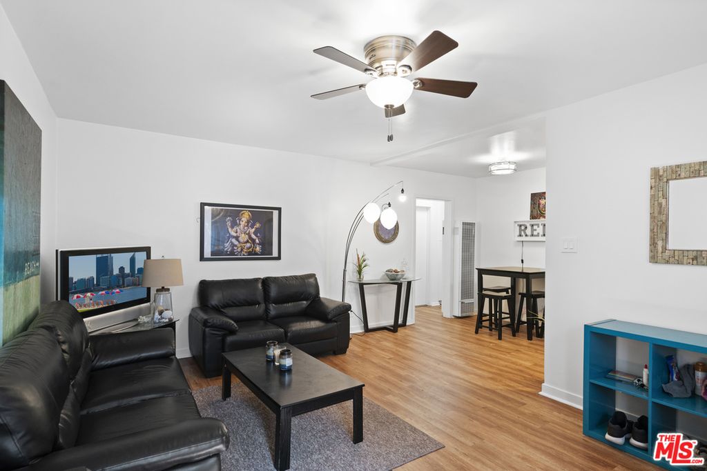 656 Indiana Ave #3, Venice, CA 90291