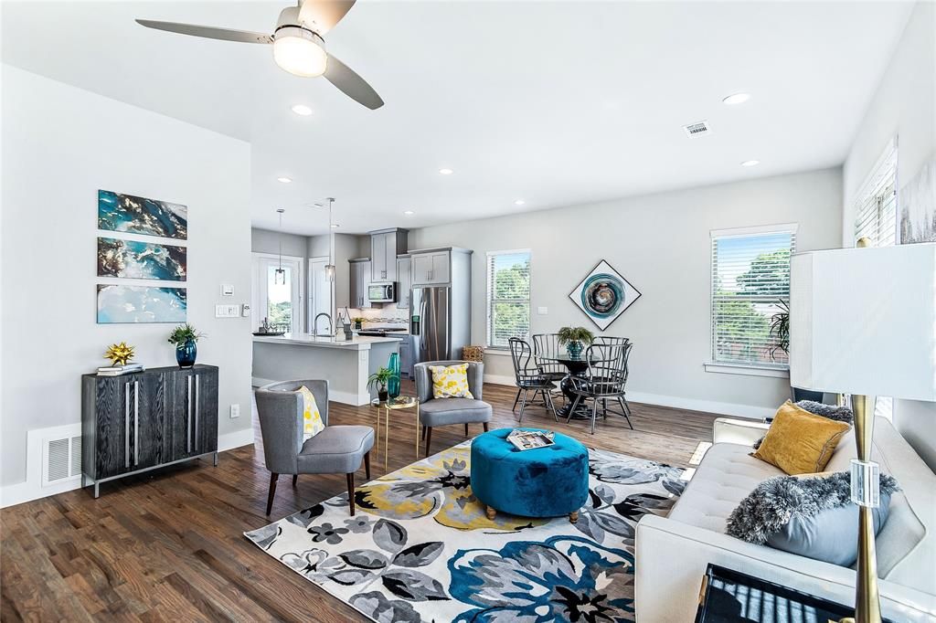 706 N Plano Rd, Richardson, TX 75081