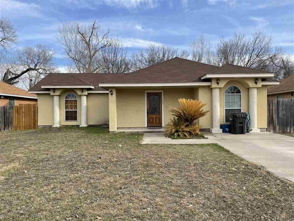 105 Ray Dr, Del Rio, TX 78840 Trulia