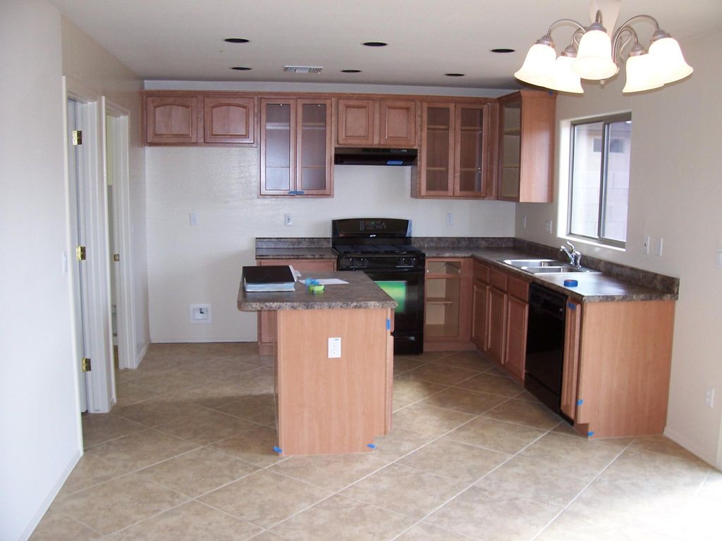 1775 W Desert Hills Dr, Queen Creek, AZ 85142