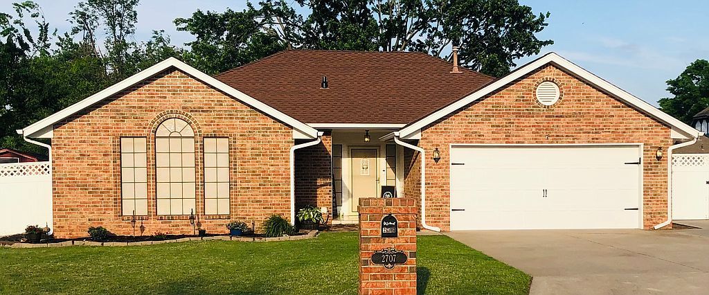 2707 Northridge Rd, Shawnee, OK 74804