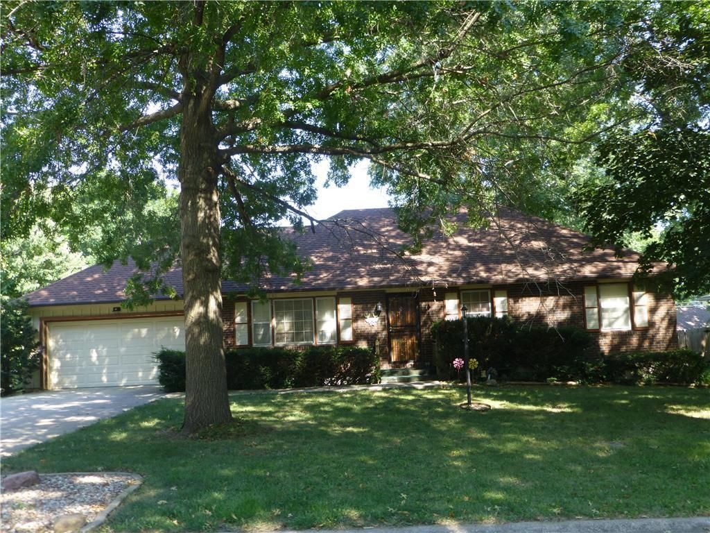 703 Galaxie Ave, Harrisonville, MO 64701 Trulia