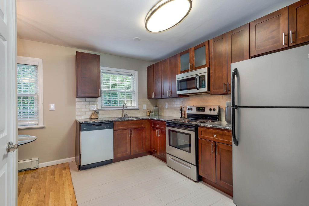 575 Main St #k5p0cexpy, Chatham, NJ 07928