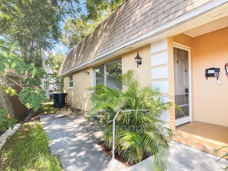 200 S Betty Ln #2, Clearwater, FL 33756