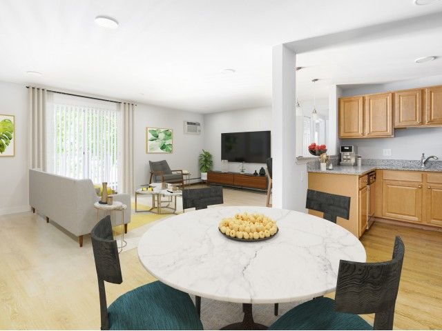 15 Dolores Ave, Waltham, MA 02452