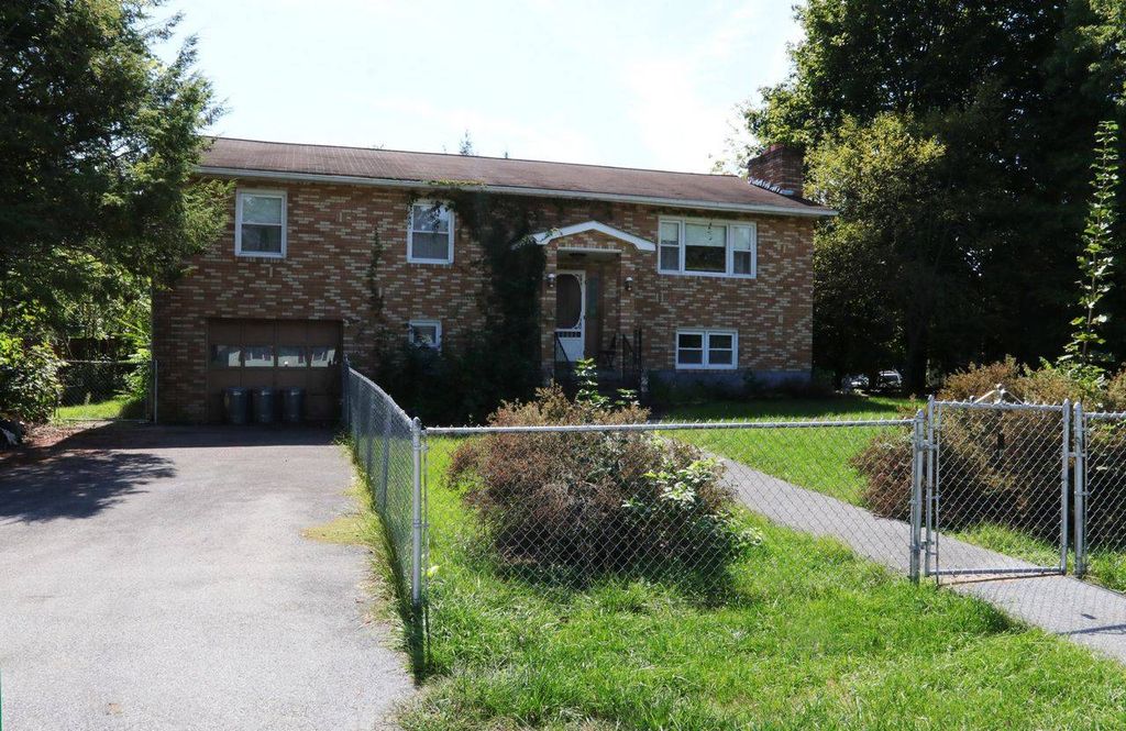 2 Scenic Dr, Newburgh, NY 12550 Trulia