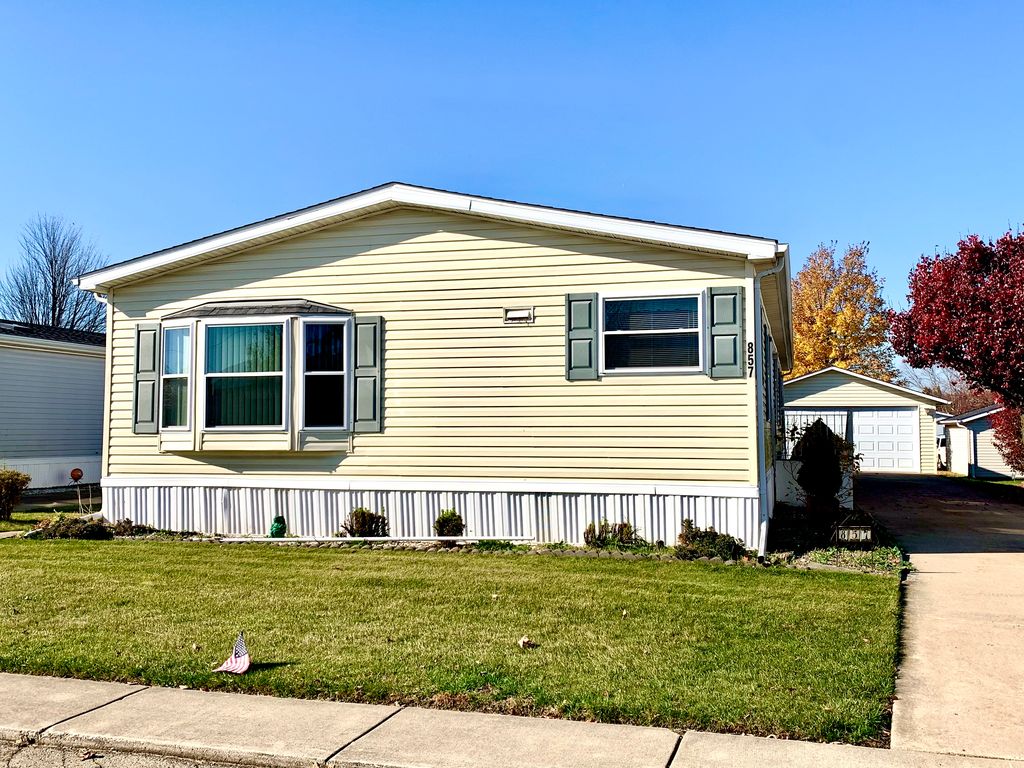 857 S 10th St, Dekalb, IL 60115 Trulia