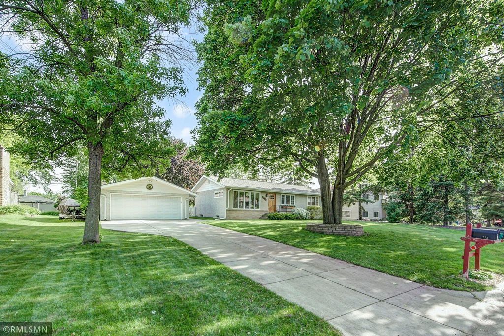 772 Gramsie Rd, Shoreview, MN 55126 Trulia