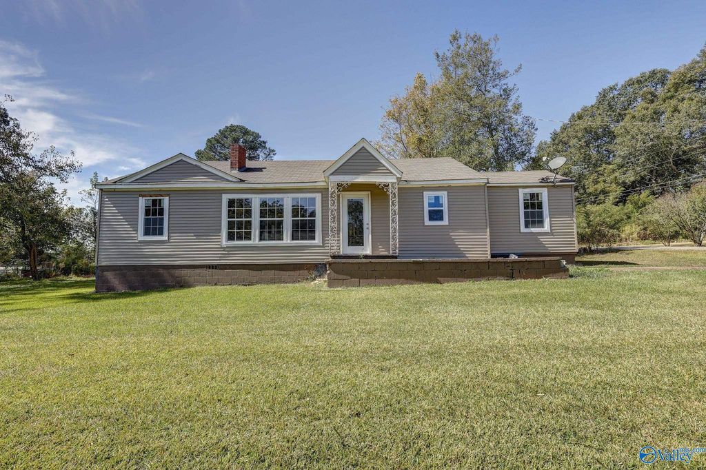 215 4th St NW, Arab, AL 35016 Trulia