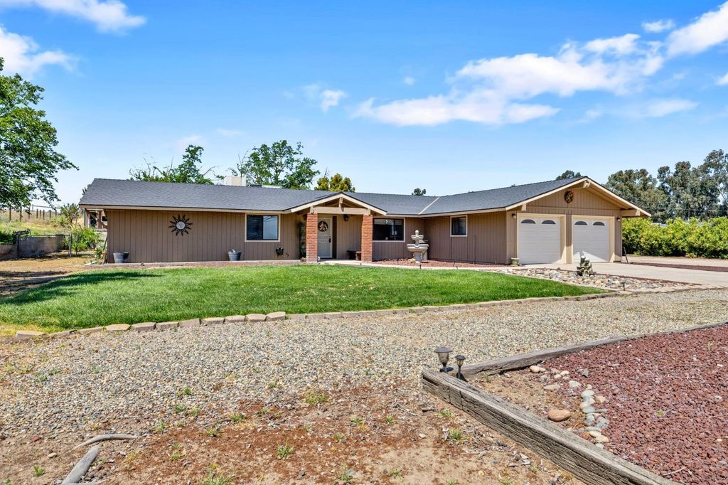 14260 Road 36, Madera, CA 93636 SingleFamily Home for Sale MLS 612249