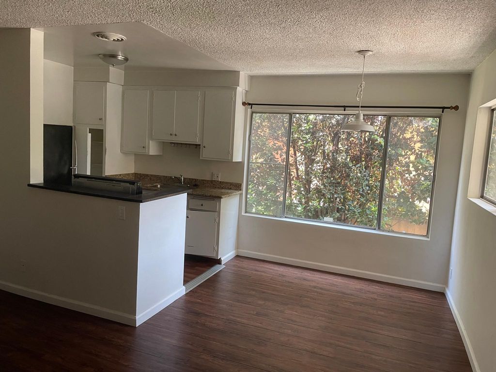 1634 Armacost Ave #4, Los Angeles, CA 90025