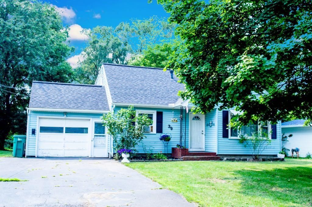 39 Chad Cir, Rochester, NY 14616