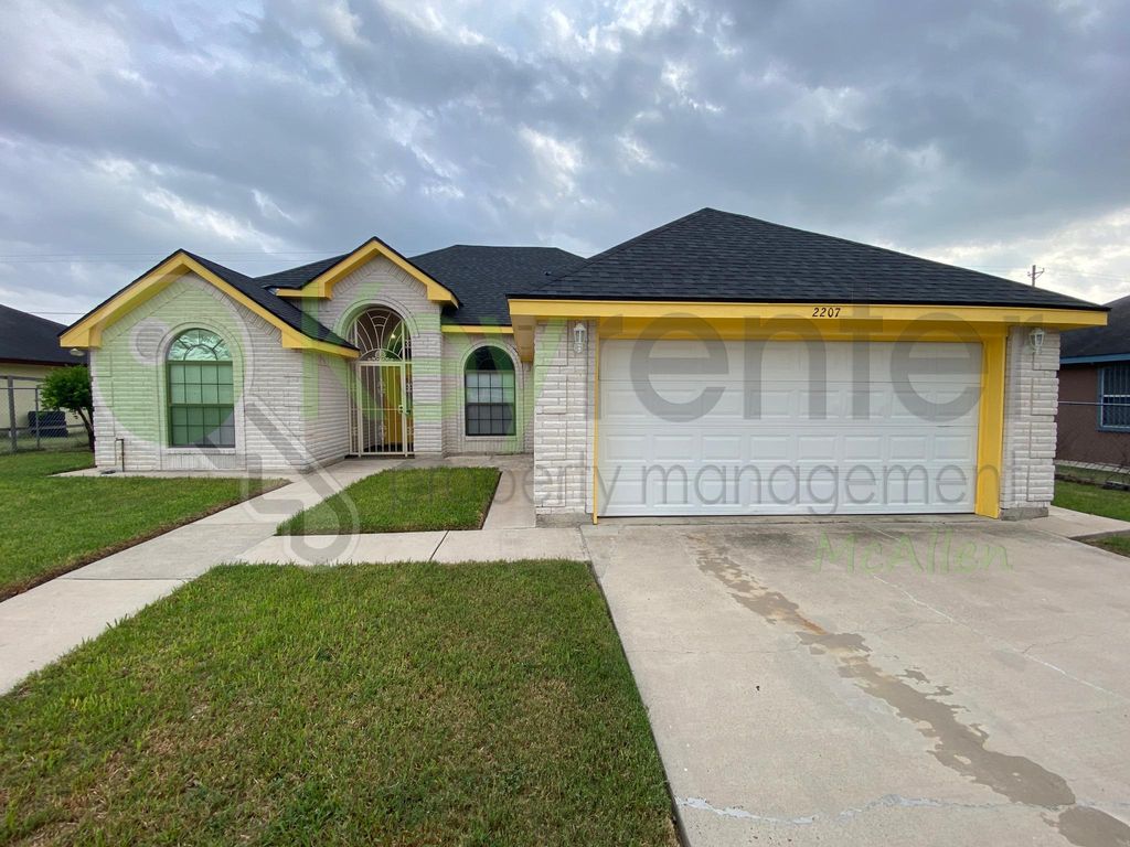 2207 Paseo Encantado St, Mission, TX 78572