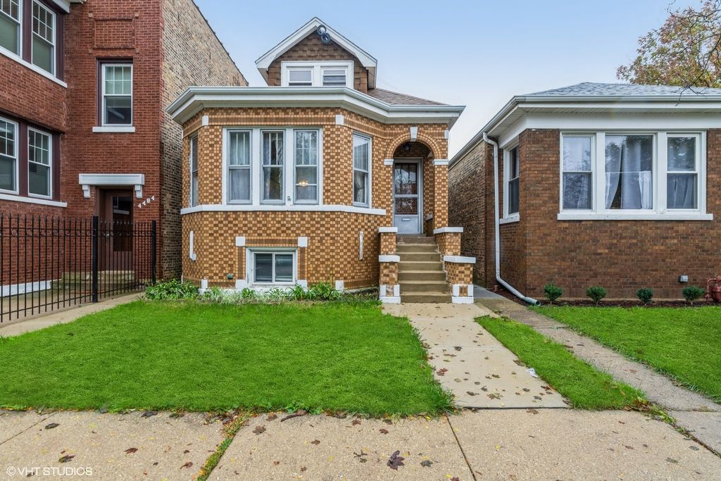 4486 N Kasson Ave, Chicago, IL 60630