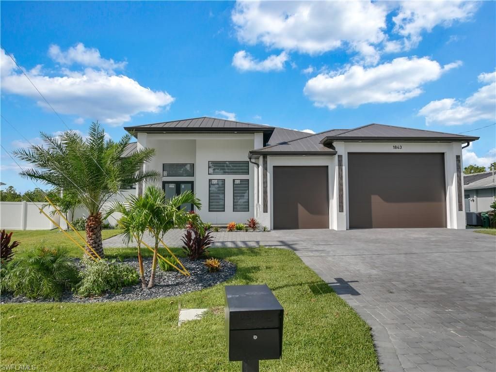 1843 Everest Pkwy, Cape Coral, FL 33904