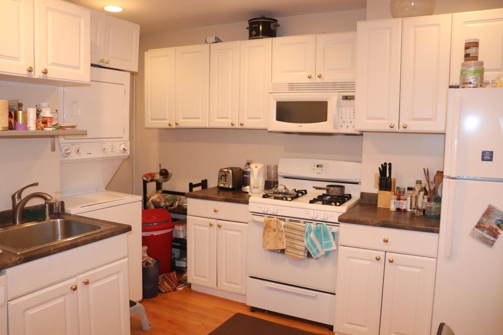 350 Allston St #B2, Cambridge, MA 02139