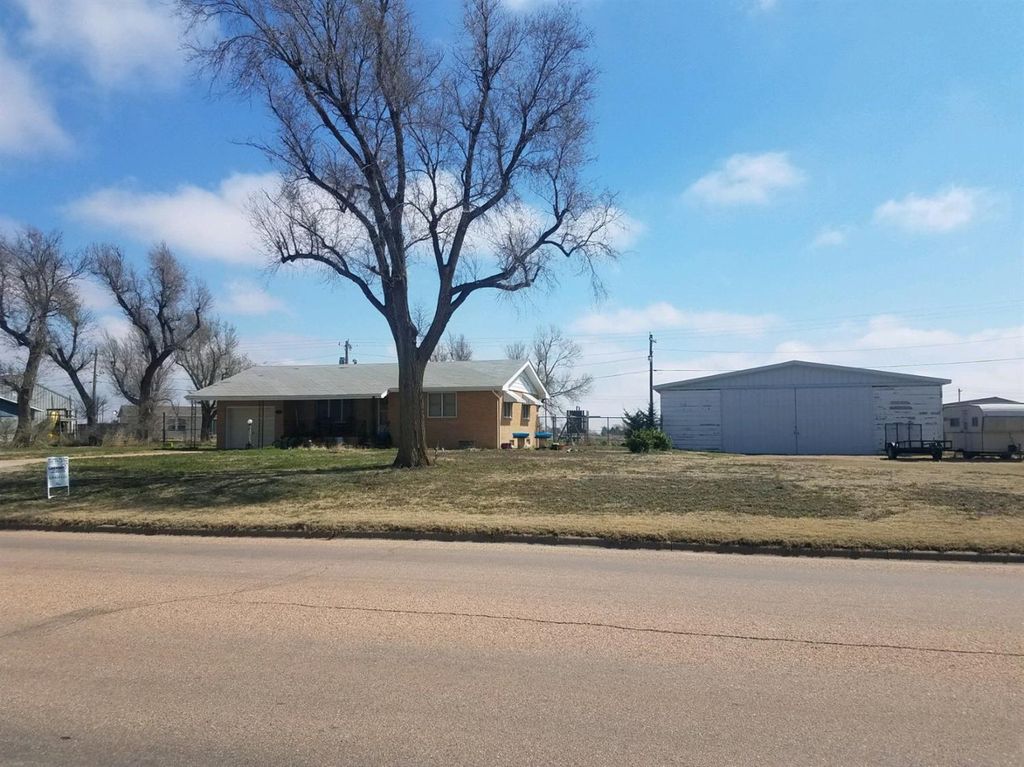 706 S Washington St, Hugoton, KS 67951 Trulia