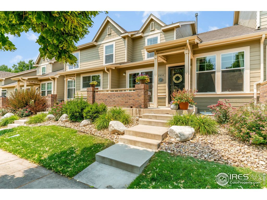 2814 Golden Wheat Ln, Fort Collins, CO 80528