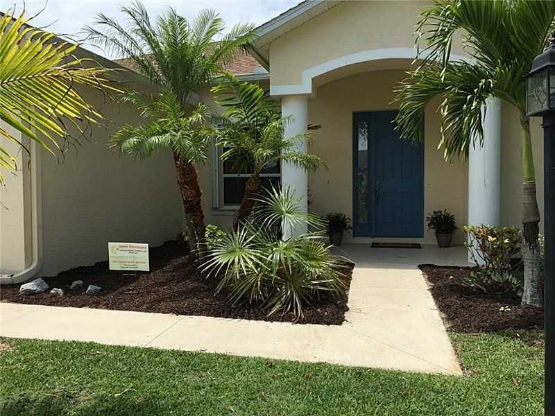 4785 49th Ave, Vero Beach, FL 32967