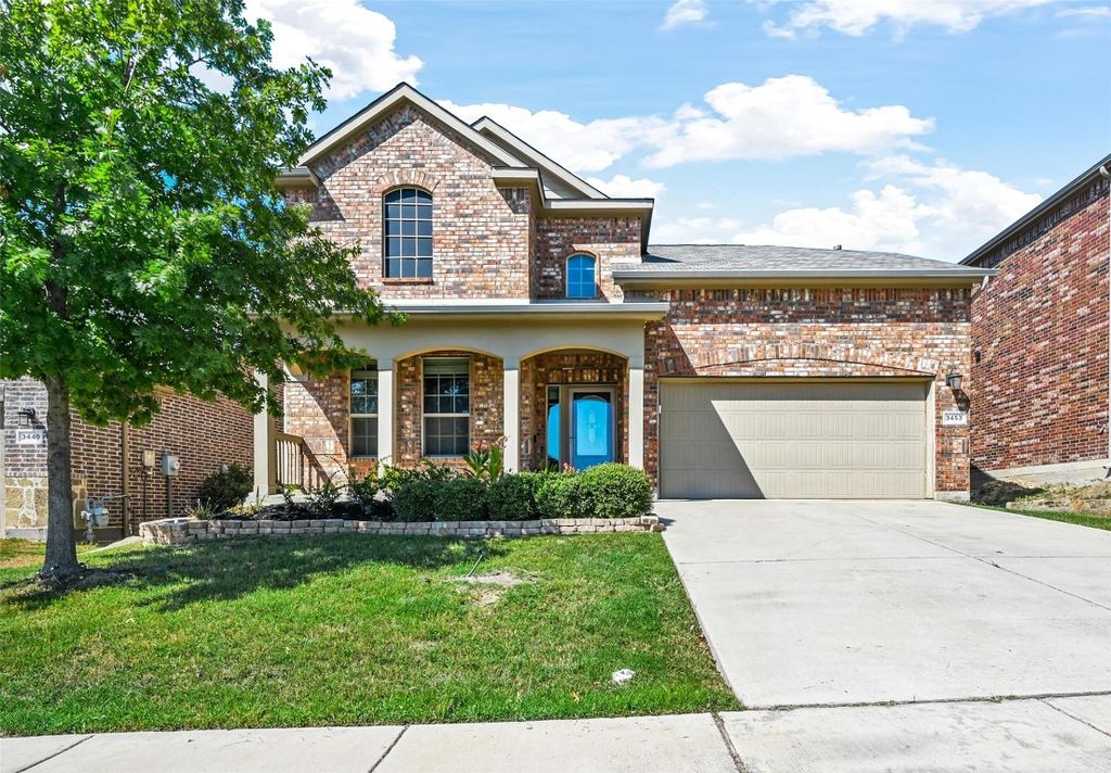 3453 Twin Pines Dr, Fort Worth, TX 76244