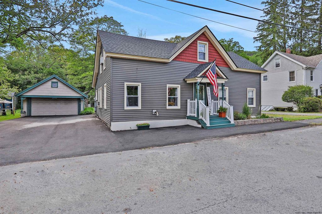 17 Maple Ave, Jeffersonville, NY 12748 MLS 20231789 Trulia