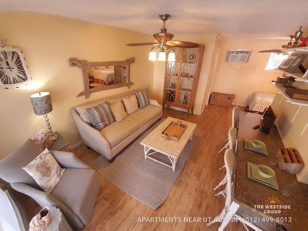 2104 San Gabriel St #qay079xsj, Austin, TX 78705