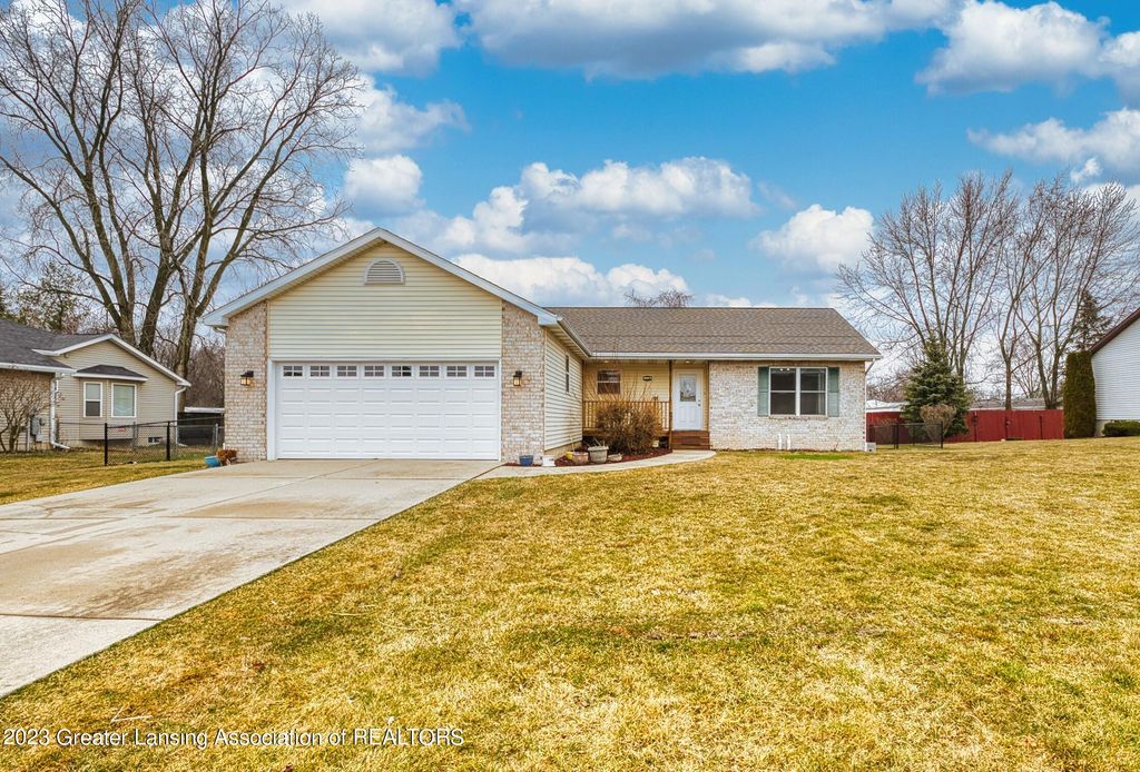 8923 Jacaranda Dr, Dimondale, MI 48821 Trulia