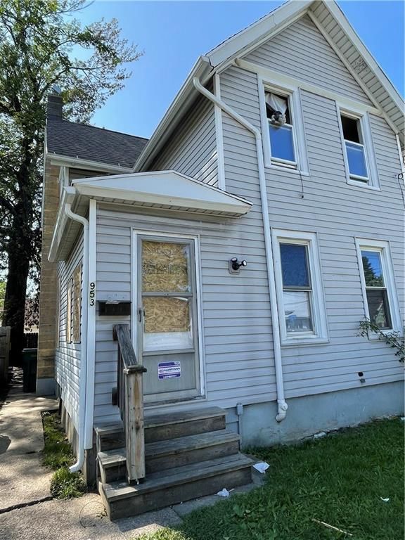 953 North St, Rochester, NY 14621