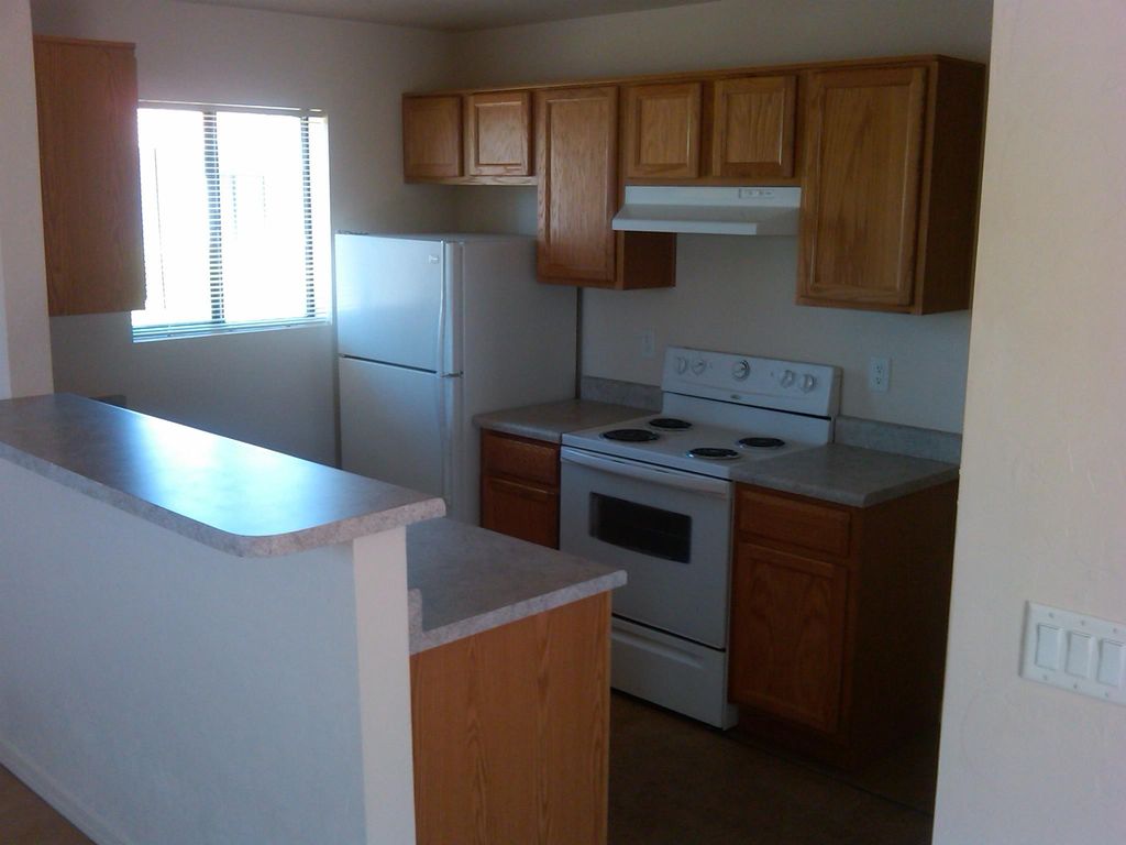 1015 E 24th St #1, Tucson, AZ 85713
