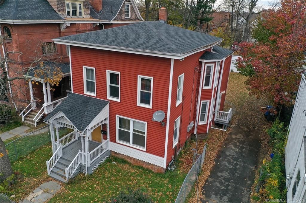 64 Ashley St, Hartford, CT 06105
