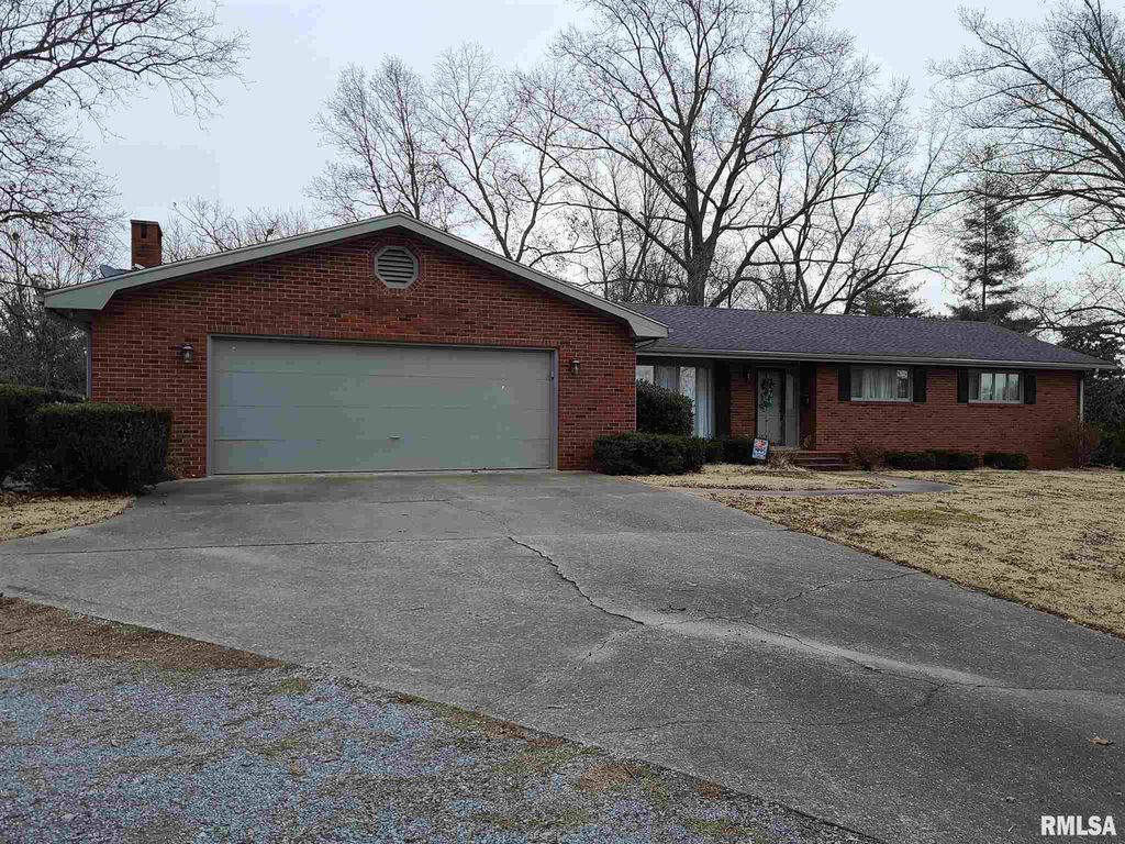 2508 1st St, Eldorado, IL 62930 Trulia