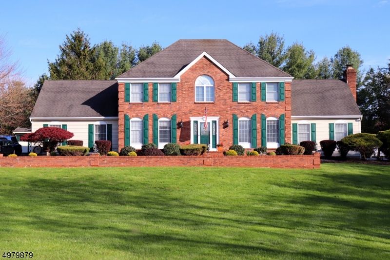 24 Bobwhite Rd, Neshanic Station, NJ 08853 Trulia