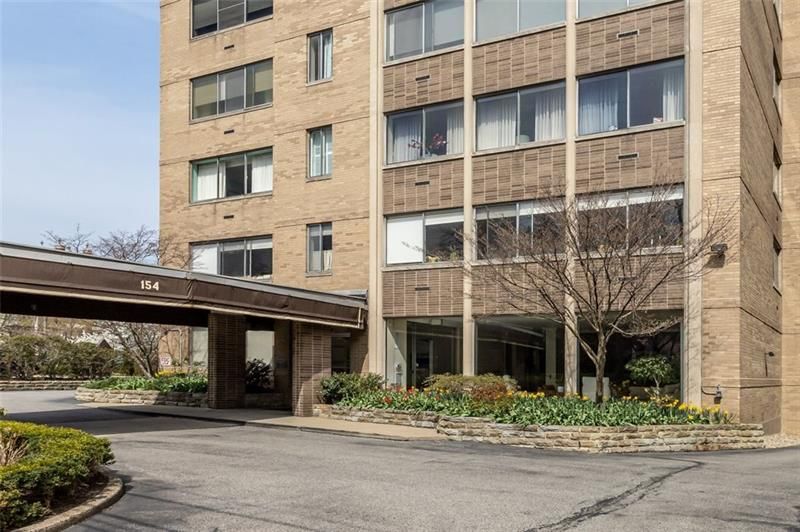 154 N Bellefield Ave #76, Oakland, PA 15213