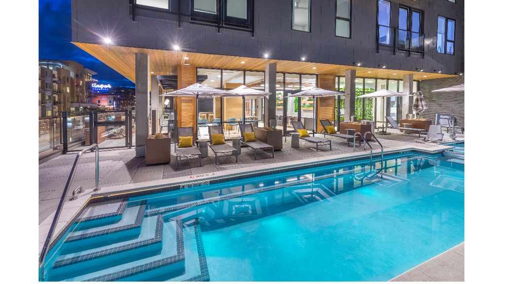 2555 16th St, Denver, CO 80211