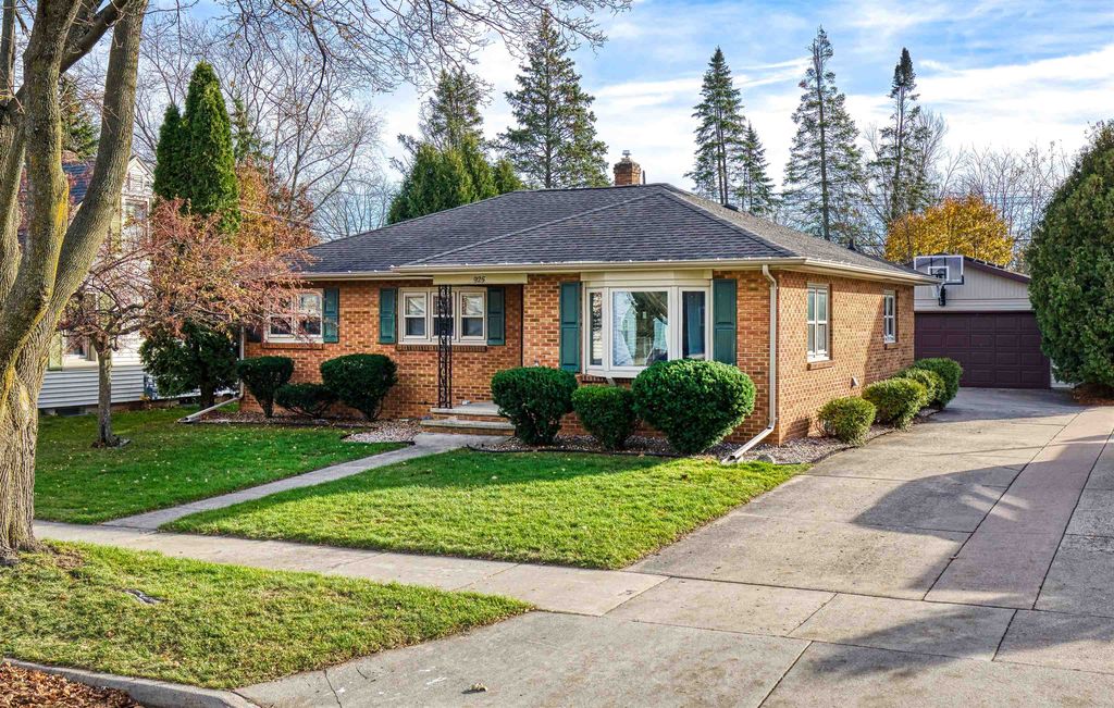 925 W Frances St, Appleton, WI 54914 Trulia